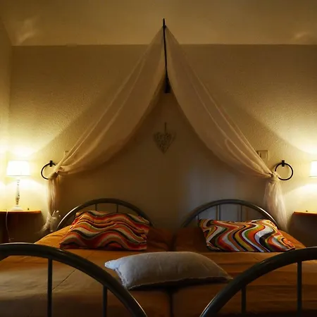 La Grange Au Tracteur Nyaraló