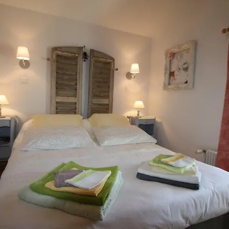 Nyaraló La Grange Au Tracteur *